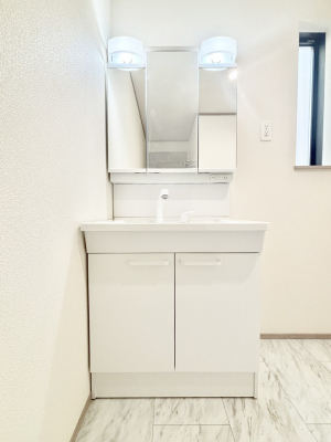 ʑEʏ@傫₷OʋŐʑ́AgȂ݃`FbN┧̂ɂ߂łB 