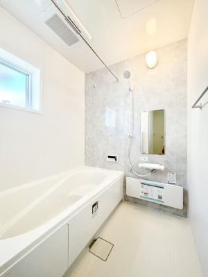 �����@����̔�����₷��؂ȃo�X�^�C���B�������Ƃ����C���y����Ŕ����Ƃ肽���ł��ˁI  