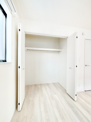 [@m̃N[[bgBŝŌ̈ߗނ܂܂B