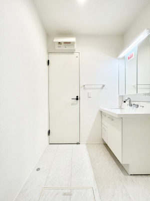 ̑@邢ʏ͖̐gxxyłႢłB    