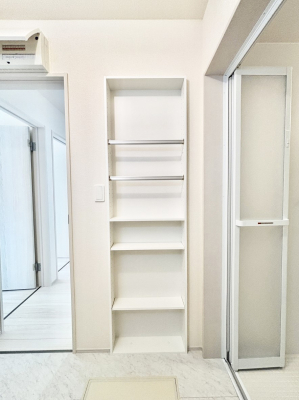 ʑEʏ@ʏɂ͊[ItĂ܂B 