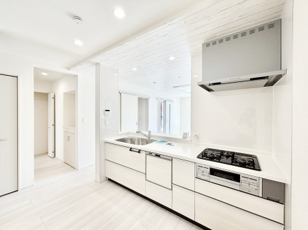 �L�b�`���@��Ƃ肠��L�b�`���ł͂��Ƒ��Ɗy�������������ł��܂��B