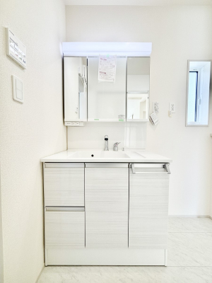 ���ʑ�E���ʏ��@�傫�����₷���O�ʋ��Ő�����������ʑ�́A�g�����Ȃ݃`�F�b�N�┧�̂������ɂ������߂ł��B 