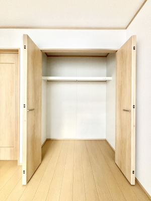 ���[�@�����Ղ�̎��[�X�y�[�X�ŉ��K�ɕ�点���� 