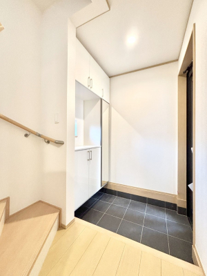 ���ց@�Ƒ��̋A��₨�q�l�������������}���錺��  