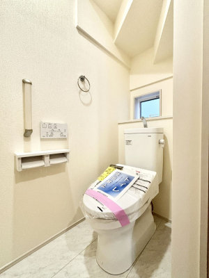 gC@gC1K2KꂼɔzuĂĂƂĂ֗łB 