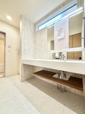 ʑEʏ@傫₷OʋŐʑ́AgȂ݃`FbN┧̂ɂ߂łB 