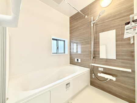 �����@����̔�����₷��؂ȃo�X�^�C���B�������Ƃ����C���y����Ŕ����Ƃ肽���ł��ˁI  