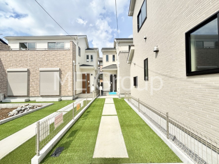 ���n�O�ώʐ^�@���܂����n�`�́A�ԓ��ɖʂ��Ă��炸�A�Â��Ńv���C�x�[�g���𖡂킦�闧�n�ł��B 