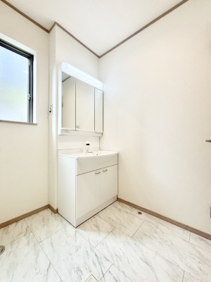 ���̑��@���������Ă���̂Ŏ��C�̑����ꏊ�ł����C���\���s���܂��B�����̐g�x�x���C�����ǂ��I