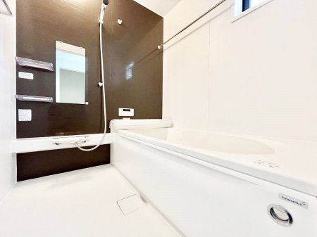 �����@����̔�������Ă���閾�邢�������̂���o�X���[��