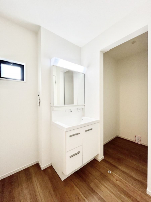 ���̑��@�L�X�Ƃ�Ƃ�̂��郉���h���[�X�y�[�X