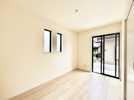 ̑ρ@rOאڂ̗m͌ƂĂpł܂