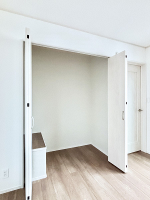 [@m̃N[[bgBŝŌ̈ߗނ܂܂B