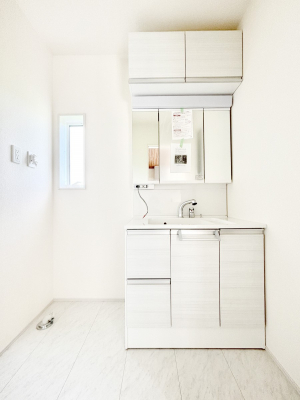 ���ʑ�E���ʏ��@�傫�����₷���O�ʋ��Ő�����������ʑ�́A�g�����Ȃ݃`�F�b�N�┧�̂������ɂ������߂ł��B 