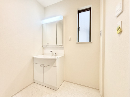 ���̑��@�g�x�x���X���[�Y�ɂ����Ȃ���E�ߏ�        