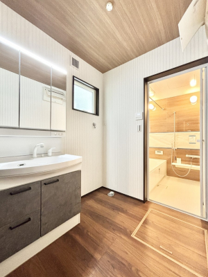 ���̑��@���������Ă���̂Ŏ��C�̑����ꏊ�ł����C���\���s���܂��B�����̐g�x�x���C�����ǂ��I