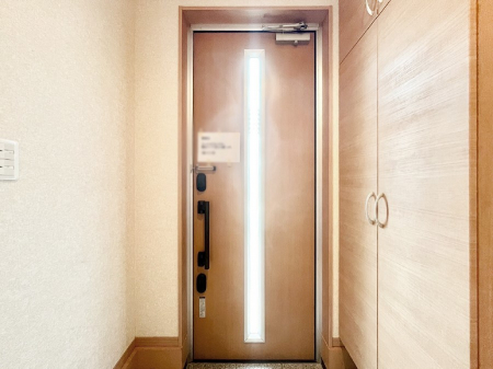 ց@KXXbg̓փhAɌ͂Ă܂  