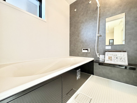 �����@����̔�������Ă���閾�邢�������̂���o�X���[��