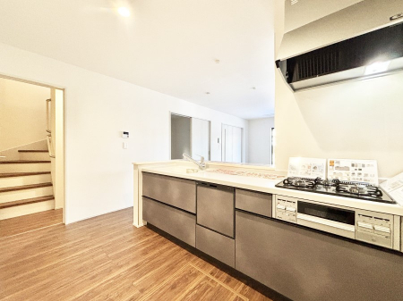 �L�b�`���@�L�X�Ƃ����g������̗ǂ��L�b�`���œ��X�̂��������y�����Ȃ肻��