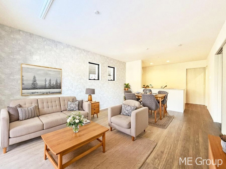 ���r���O�@�������������͋C�̂k�c�j�͉Ƒ��݂�Ȃ̉��K��ԁ��Ƌ��CG�ł�