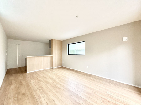 ���r���O�@�Z�ޕ��̌��������o�����A�C���e���A���l����̂��y���݂ȃ��r���O�ł��I 