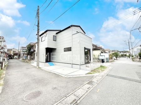 ���n�O�ώʐ^�@�O�ʓ��H�͂�����Ɛ�������Ă��܂�  