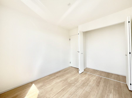 Q@g₷`ŃxbgƋ̒uɂ邱Ƃ܂B   