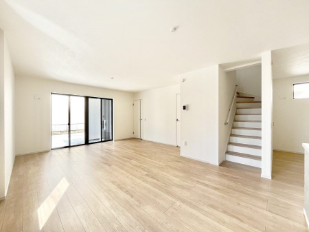 rO@Ƒc̎ԂȂ났̃rO_CjOB   