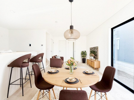 ���r���O�@���邢�z���ɕ�܂��S�n�̂悢���r���O�ł��@���Ƌ��CG�ł�