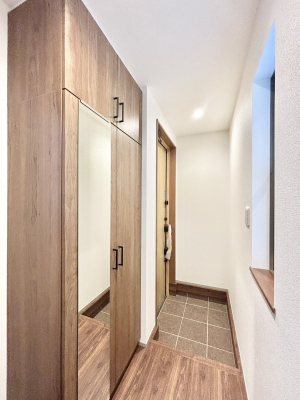 ց@~[tV[Y{bNX͂oO̐gȂ݃`FbNɕ֗