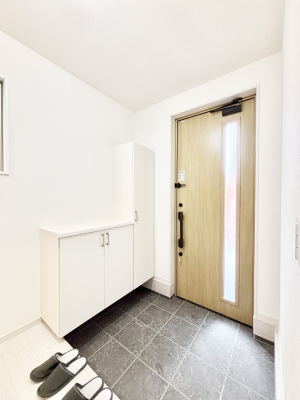 ց@KXXbg̓փhAɌ͂Ă܂