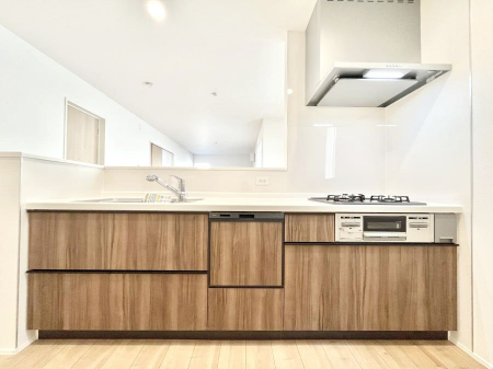 �L�b�`���@�������������I�ɁA�y�����I�V�X�e���L�b�`��  