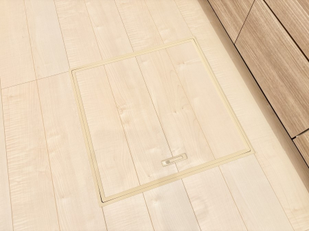 ̑ρ@[tIpiEpi̎[ɂ劈B