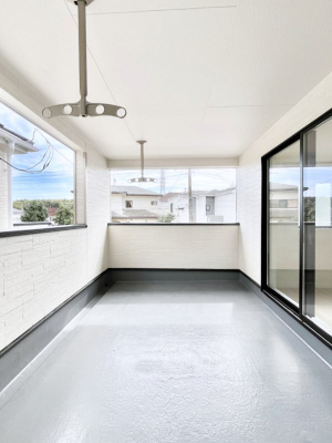 oRj[@Ci[oRj[Ȃ̂ŉJł󕨂oāAʂ̂ŊǂAXy[XƂďd󂵂܂B 