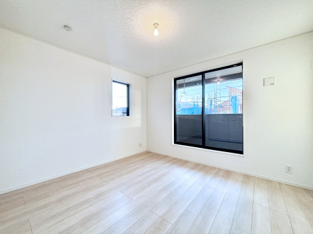 oRj[@Ci[oRj[Ȃ̂ŉJł󕨂oāAʂ̂ŊǂAXy[XƂďd󂵂܂B 