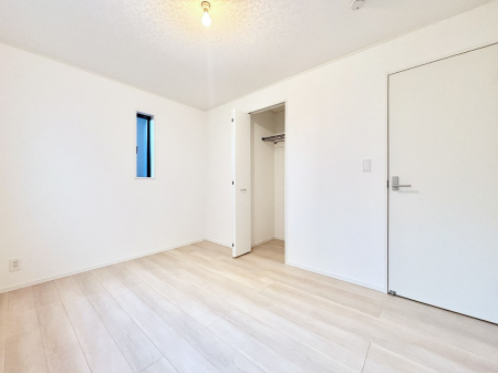 ̑ρ@g₷`ŃxbgƋ̒uɂ邱Ƃ܂B 