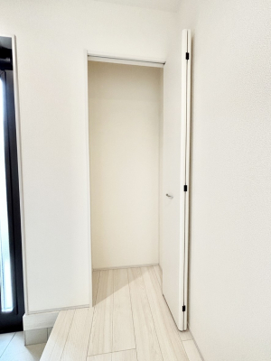 ց@U炩肪ȌւXbĽ֎[t