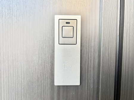 ���̑��@�X�}�[�g�ɊJ���ł���d�q�L�[  