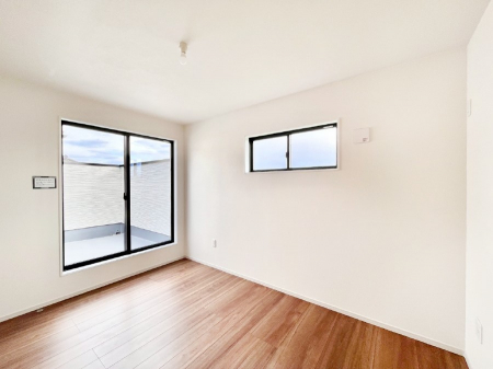 ���̑����ρ@2�ʍ̌����m�ۂ������邢��ԁB�Ƒ��݂�Ȃ����K�ȕ�炵����������݌v�ł��B