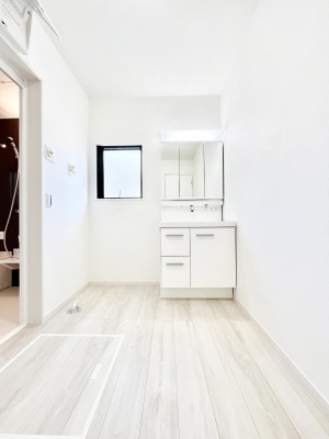 ̑@Ƃ̐ʃXy[XŒ̐gxxNN