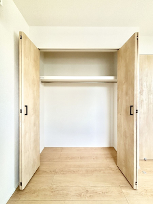 ���[�@�����Ղ�̎��[�X�y�[�X�ŉ��K�ɕ�点���� 