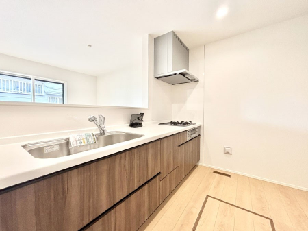 �L�b�`���@��Ƃ肠��L�b�`���ł͂��Ƒ��Ɗy�������������ł��܂��B