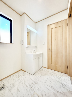 ���̑��@�g�x�x���X���[�Y�ɂ����Ȃ���E�ߏ�B  