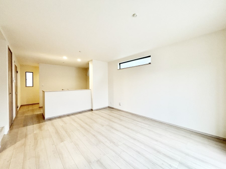 rO@Ƒ̓₩Șbŕ܂閾邢rO