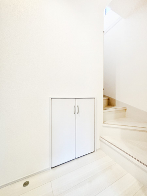 ���ց@�Ƒ��̋A��₨�q�l�������������}���錺��