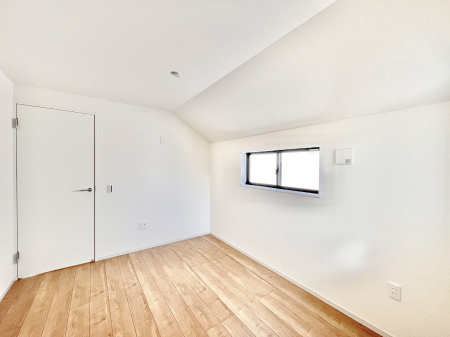 �Q���@�g���₷���`�Ńx�b�g��Ƌ�̒u�����ɂ����邱�Ƃ�����܂���B   