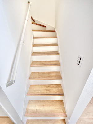 ���̑��@���S�����l�����K�i�ɂ͎肷���ݒu���Ă��܂�