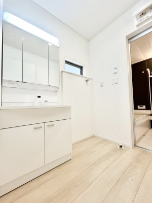 ���̑��@�g�x�x���X���[�Y�ɂ����Ȃ���E�ߏ�        