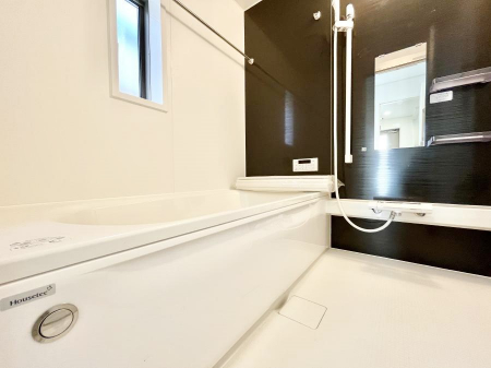 �����@����̔�������Ă���閾�邢�������̂���o�X���[��  